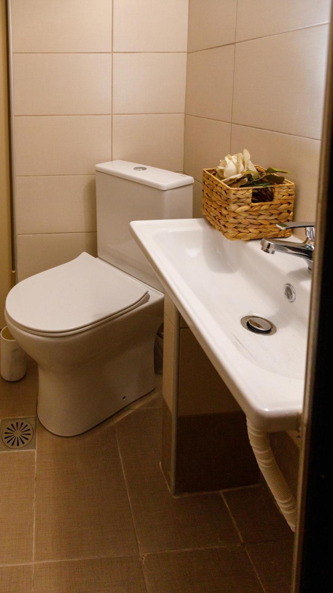 Hill House Apartment Kavala Bagian luar foto