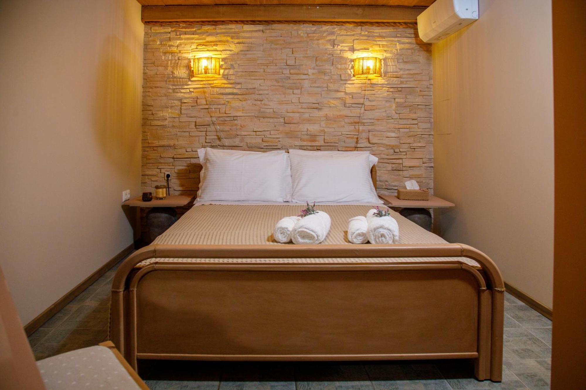 Hill House Apartment Kavala Bagian luar foto